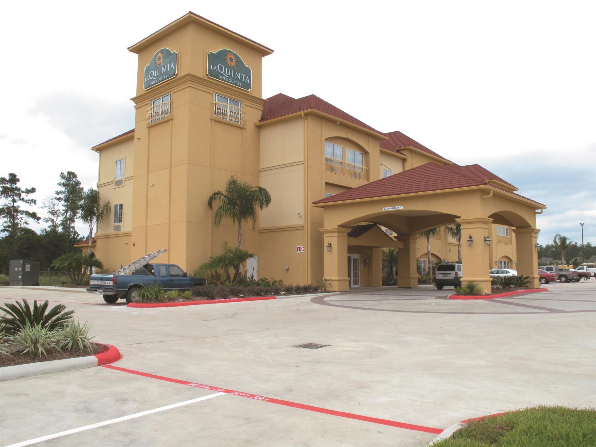 Отель La Quinta By Wyndham Lumberton Экстерьер фото